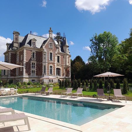 Chateau De Hieville Saint-Pierre-en-Auge Eksteriør billede